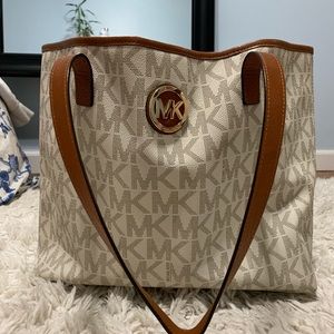 Michael Kors Tote